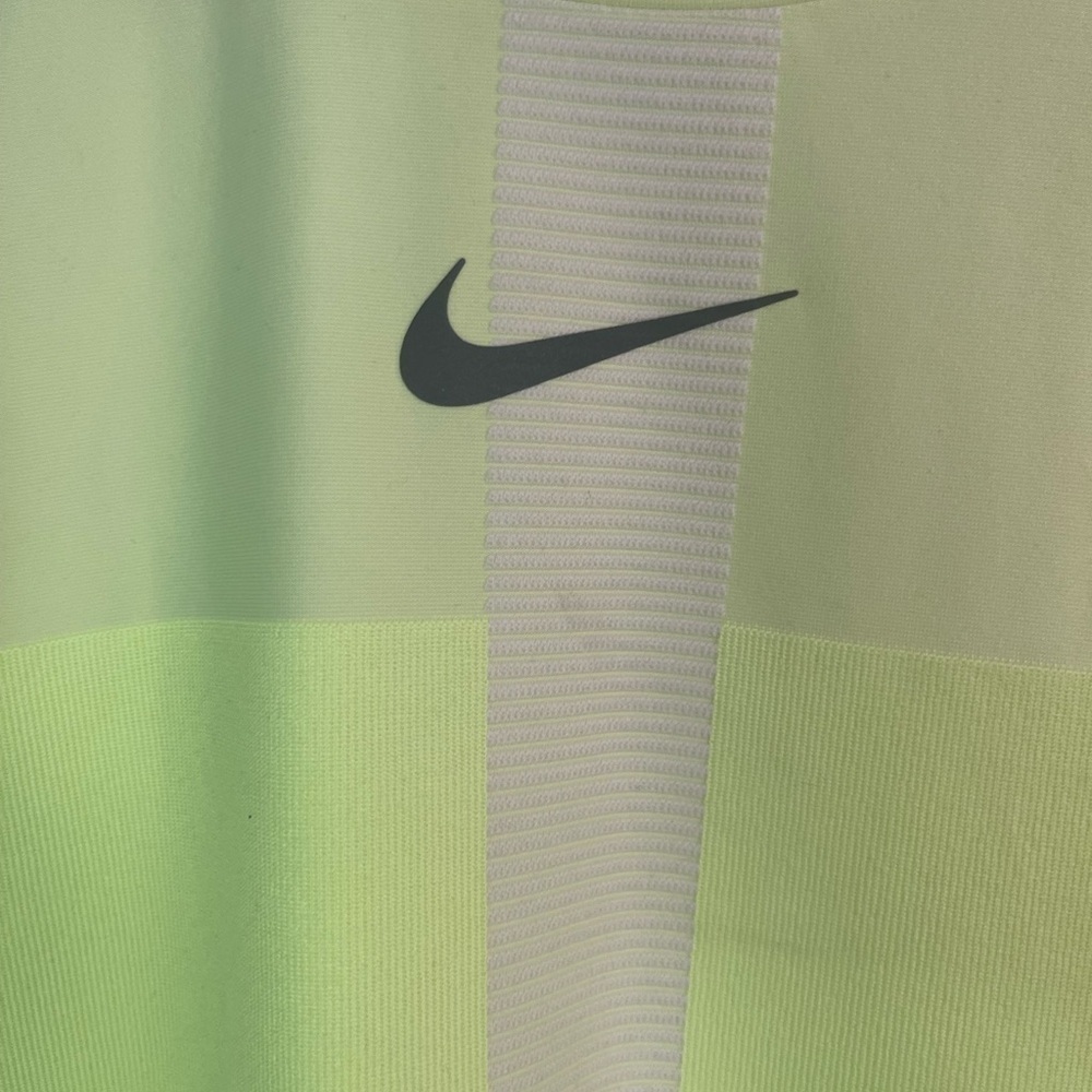 Nike NWT Women's Neon Yellow pack Tech Dress size Med SOLDOUT - Picture 3 of 11
